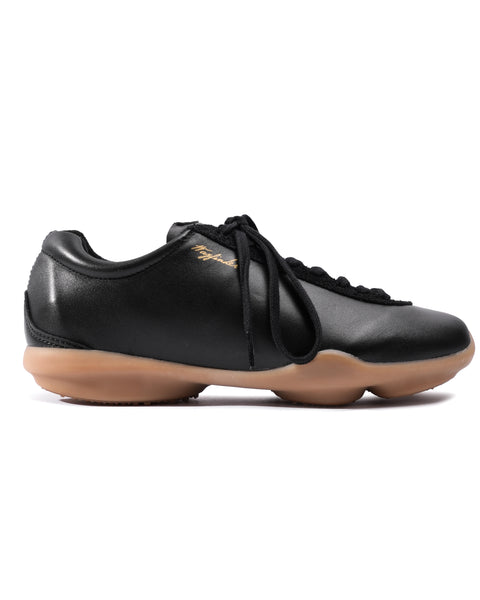 Wayfinder - Black/Gum