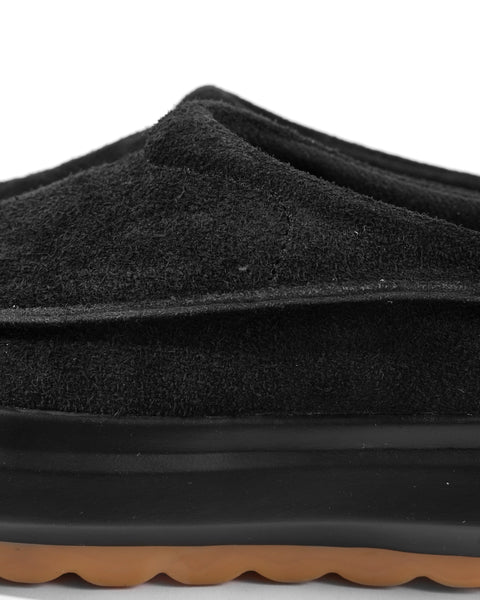 The WNDWN - Black / Gum