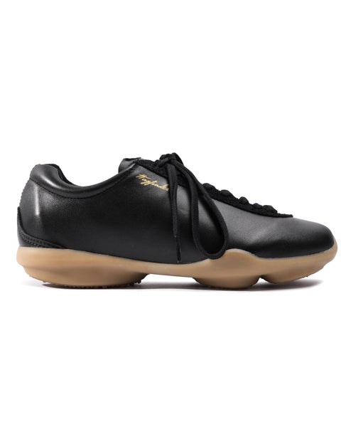 Wayfinder - Black/Gum