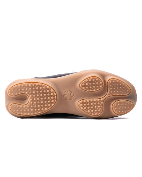 Wayfinder - Black/Gum